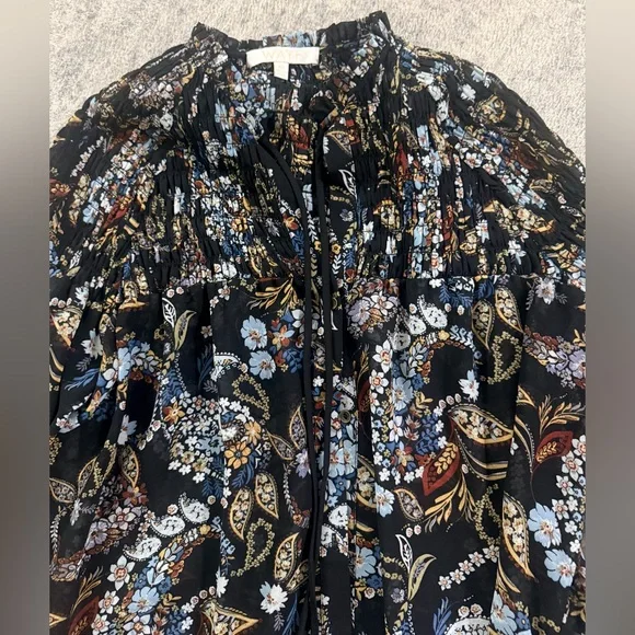 Wayf "Russell" Boho Paisley Smocked
Chiffon Blouse. Size XS - Picture 4 of 5